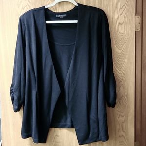 Size 2x Tart open front black knit blazer.
